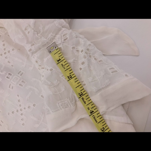 Massimo Dutti Off White Lace Shorts Sz 8 EUC - Picture 6 of 8